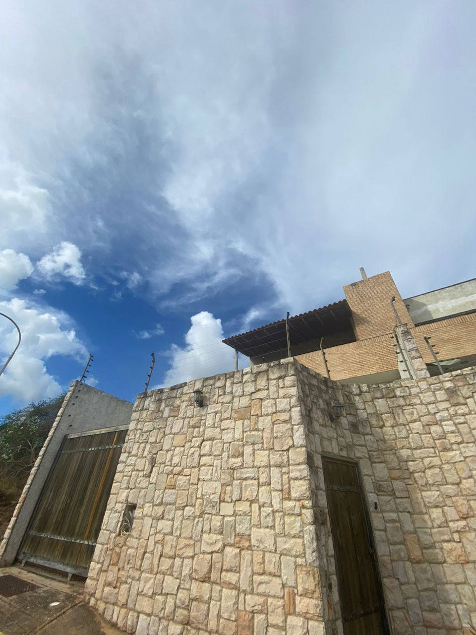 Будинок, 2745 м², 65 000$ — FAKTOR